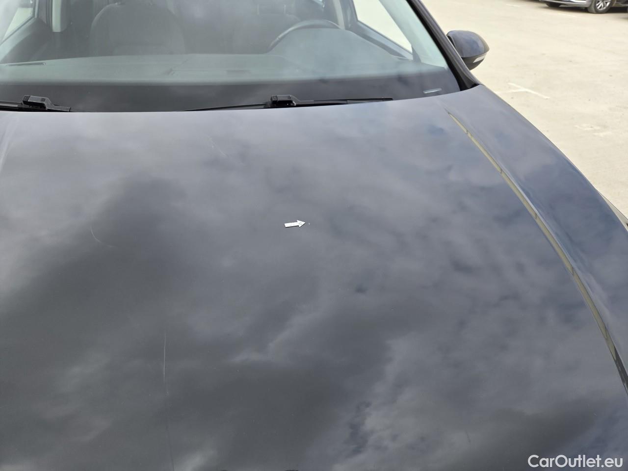  Volkswagen  Golf  Life 1.0 TSI #22