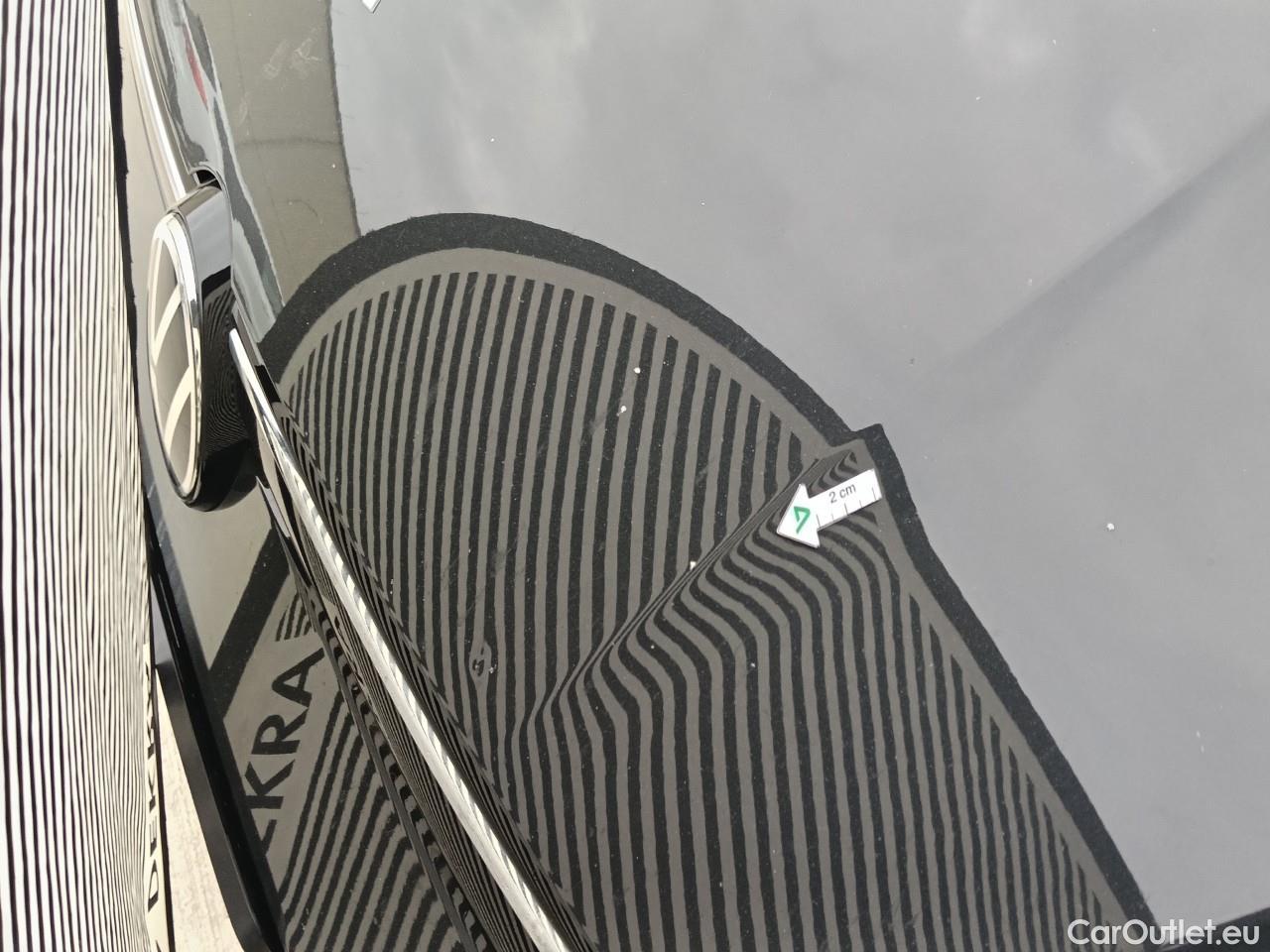  Volkswagen  Golf  Life 1.0 TSI #7