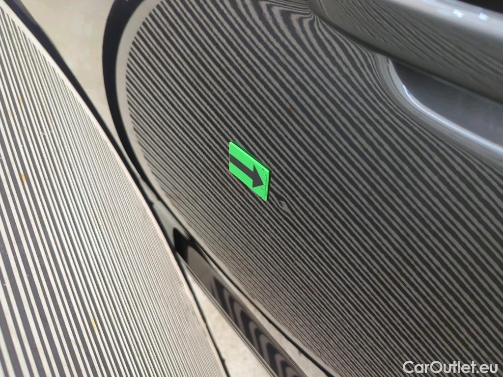  Volkswagen  Passat Comfortline 2.0 TDI DSG 150 CP #25