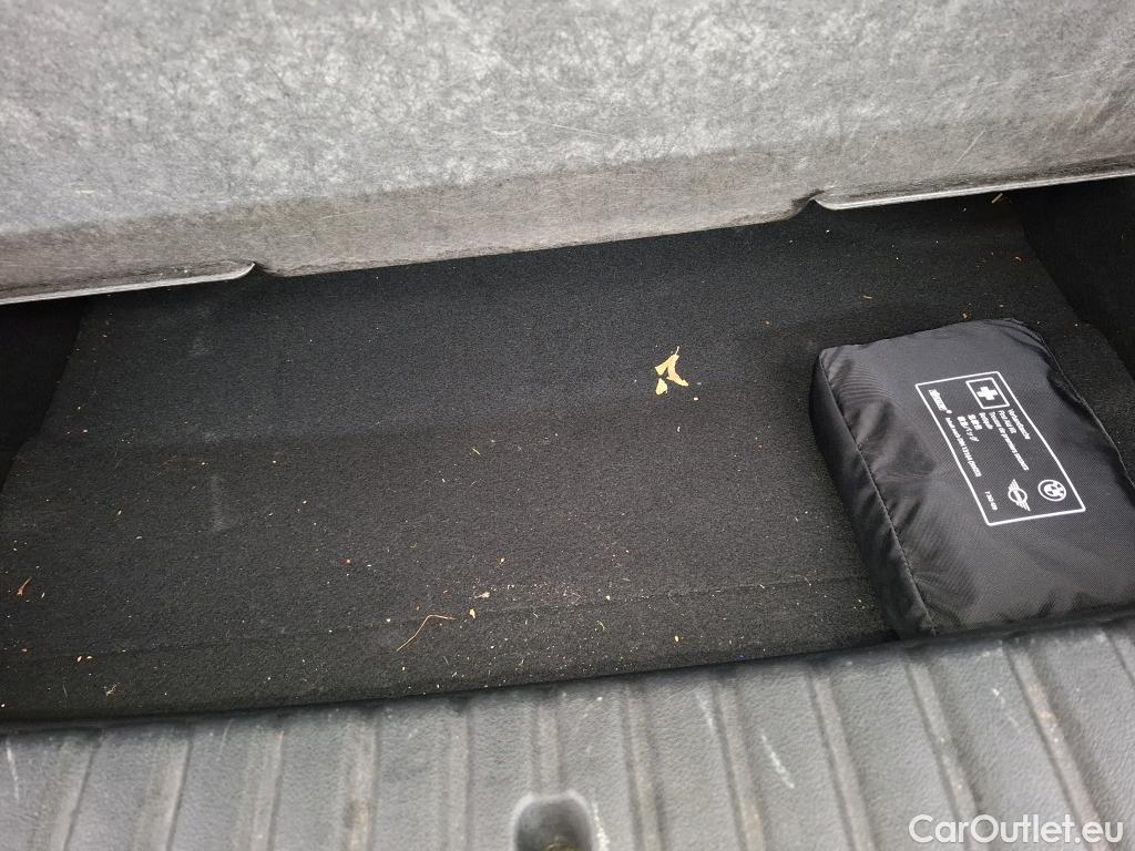  Bmw  Serie 1 Série 1 Berline 120 d xDrive Edition Sport 2.0 190CV BVA8 E6d #43