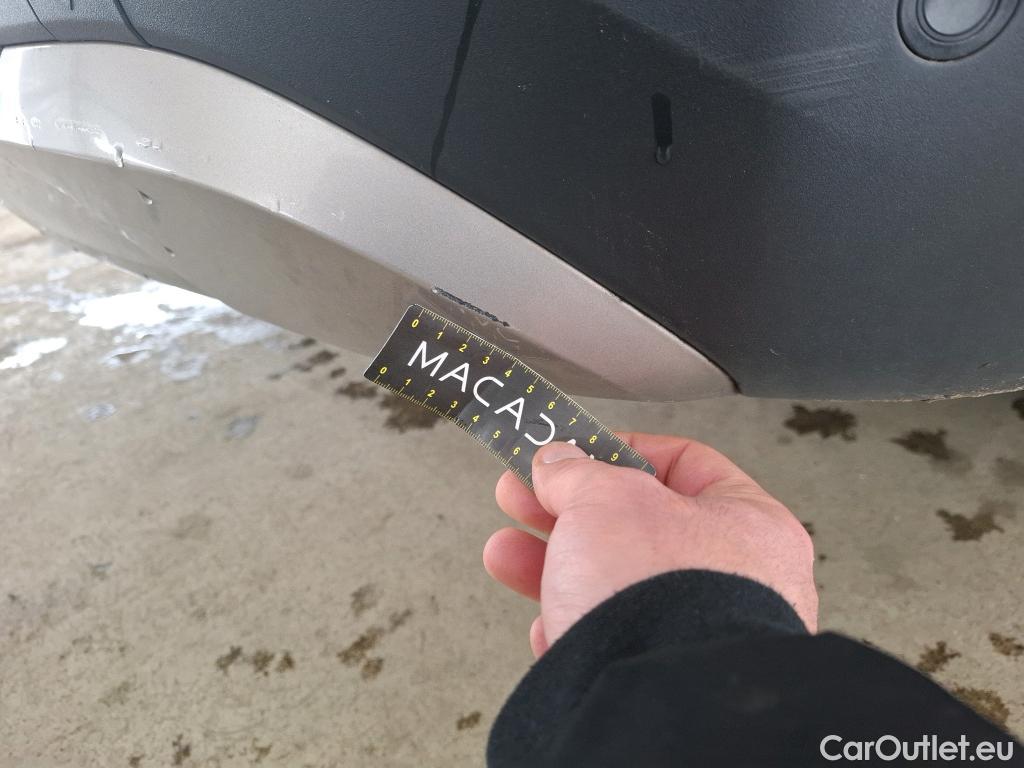  Bmw  X1 BMW  / 2019 / 5P / SUV sDrive16d Business Design #20