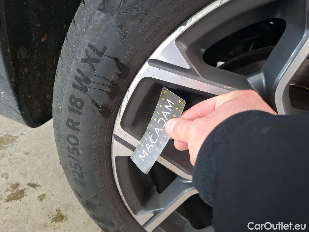  Bmw  X1 BMW  / 2019 / 5P / SUV sDrive16d Business Design #16