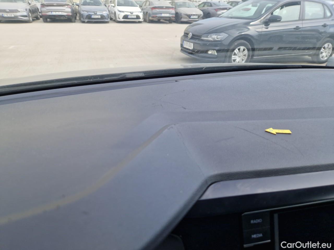  Volkswagen  Polo 1.0 80CP Trendline #59