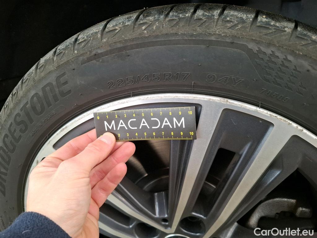  Bmw  Serie 1 Série 1 Berline 120 d xDrive Edition Sport 2.0 190CV BVA8 E6d #32