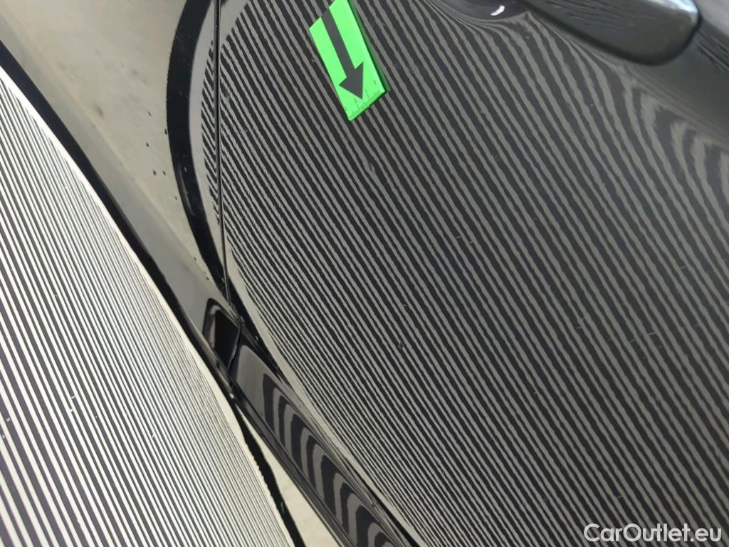  Volkswagen  Passat Comfortline 2.0 TDI DSG 150 CP #10