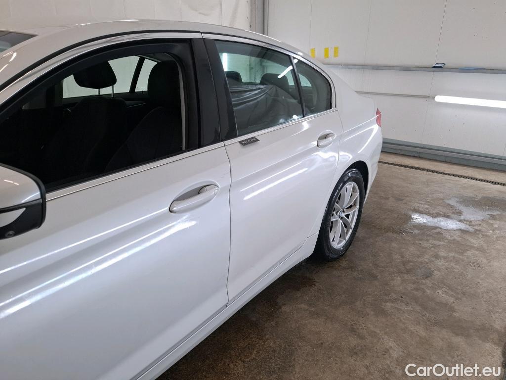  Bmw  Serie 5 Série 5 Berline 518d Lounge 2.0 150CV BVA8 E6dT #25