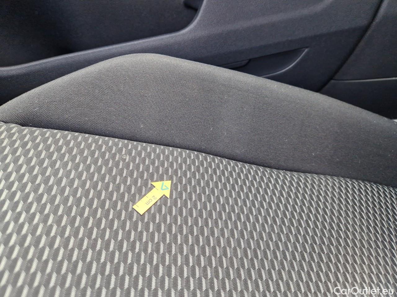  Volkswagen  Polo 1.0 80CP Trendline #39