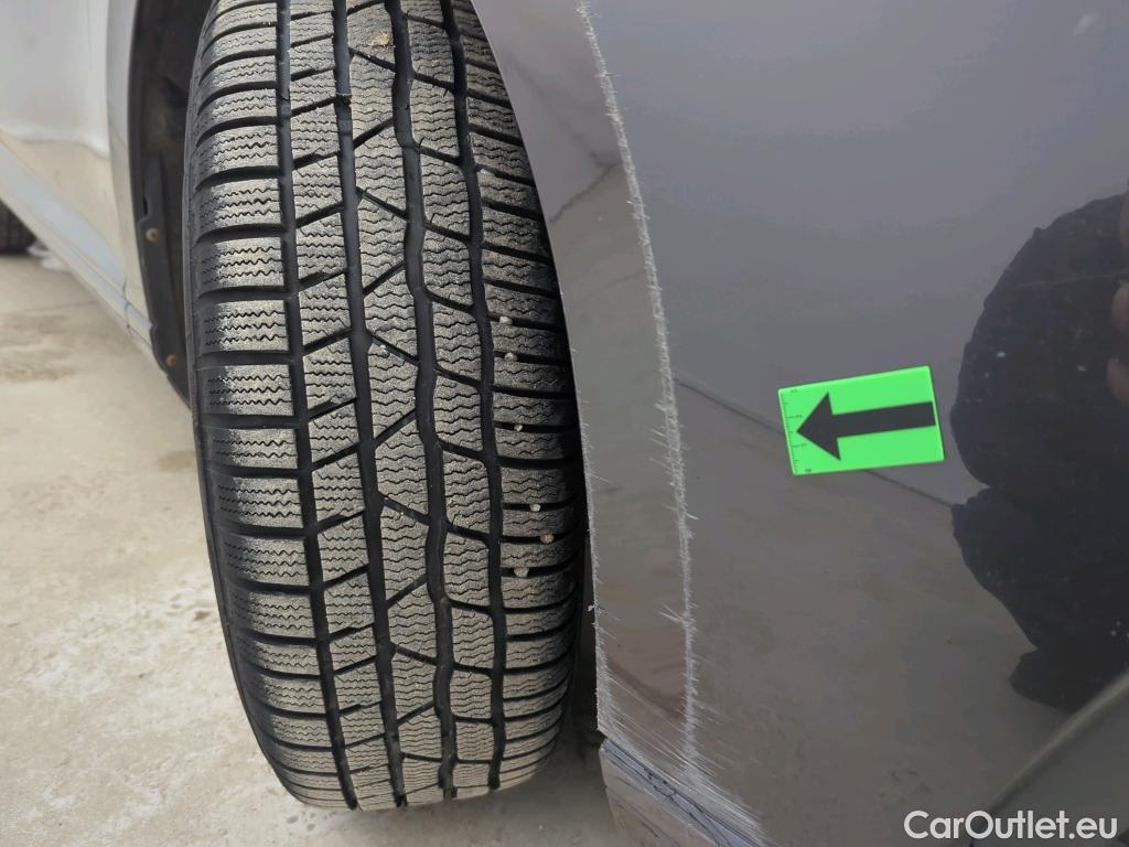  Volkswagen  Passat Comfortline 2.0 TDI DSG 150 CP #23