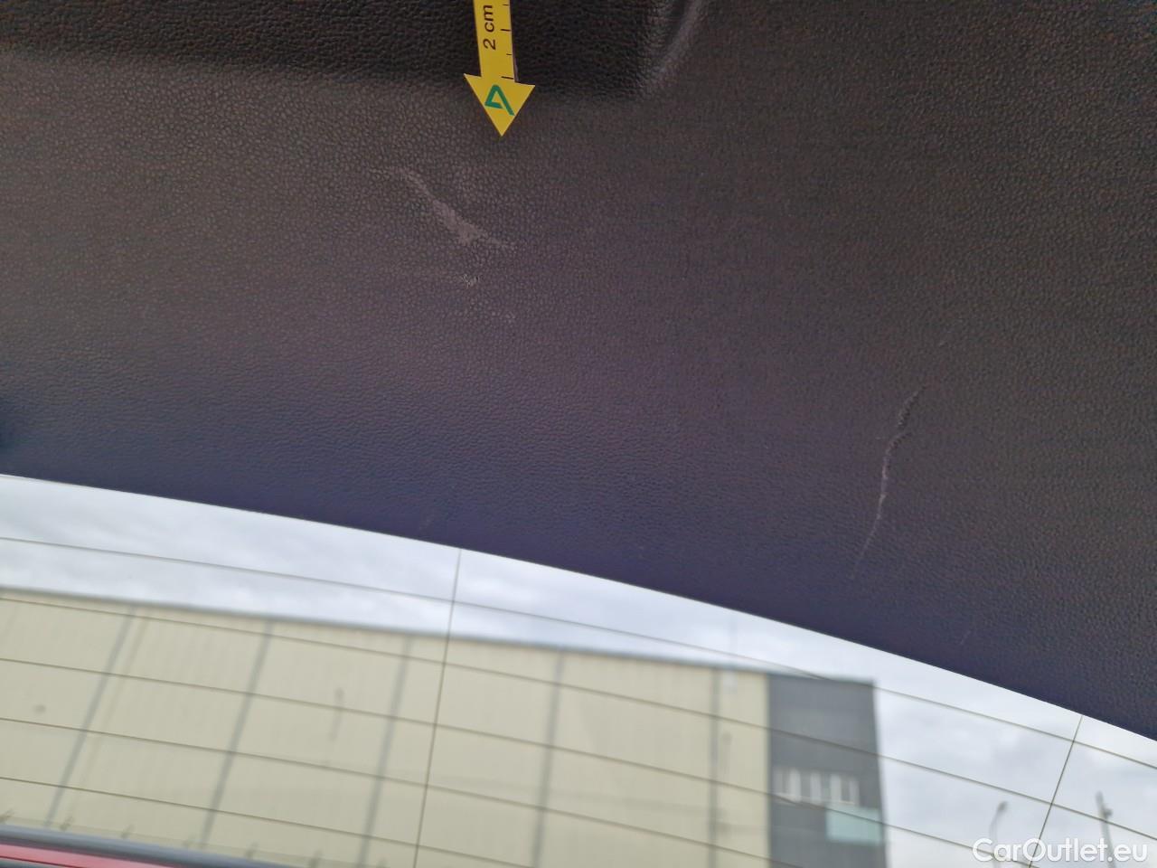  Volkswagen  Golf  Life 1.0 TSI #38