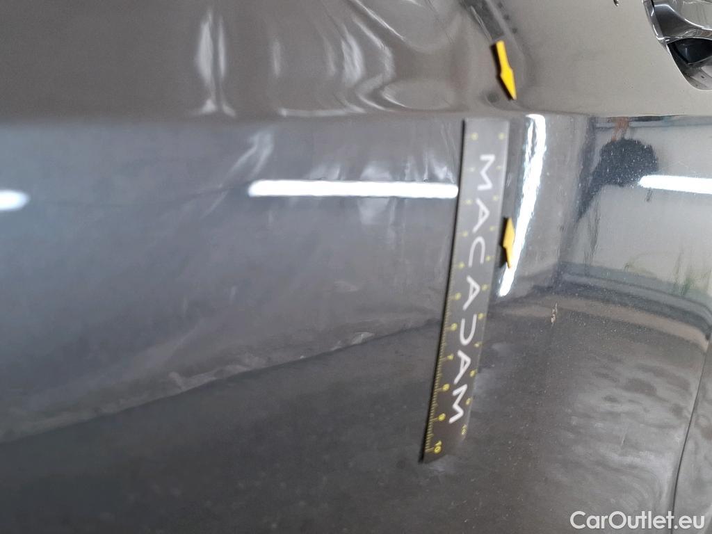  Bmw  Serie 1 Série 1 Berline 120 d xDrive Edition Sport 2.0 190CV BVA8 E6d #47