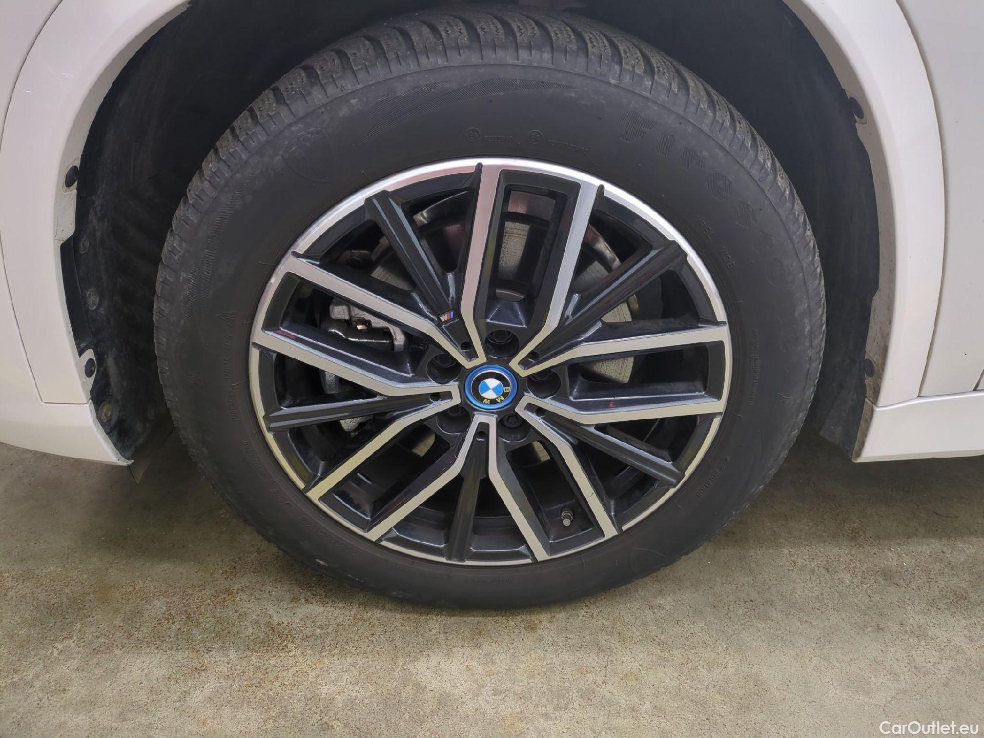  Bmw  X1 BMW  / 2022 / 5P / SUV xDrive25e M Sport DKG7 #2