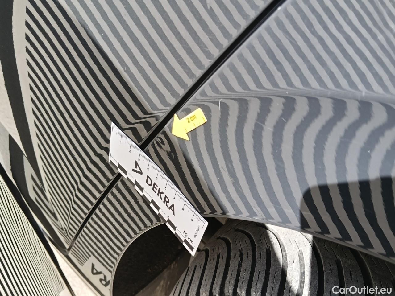  Volkswagen  Polo 1.0 80CP Trendline #42