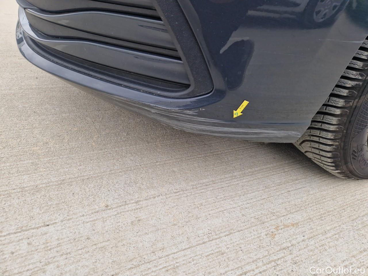  Volkswagen  Golf  Life 1.0 TSI #5