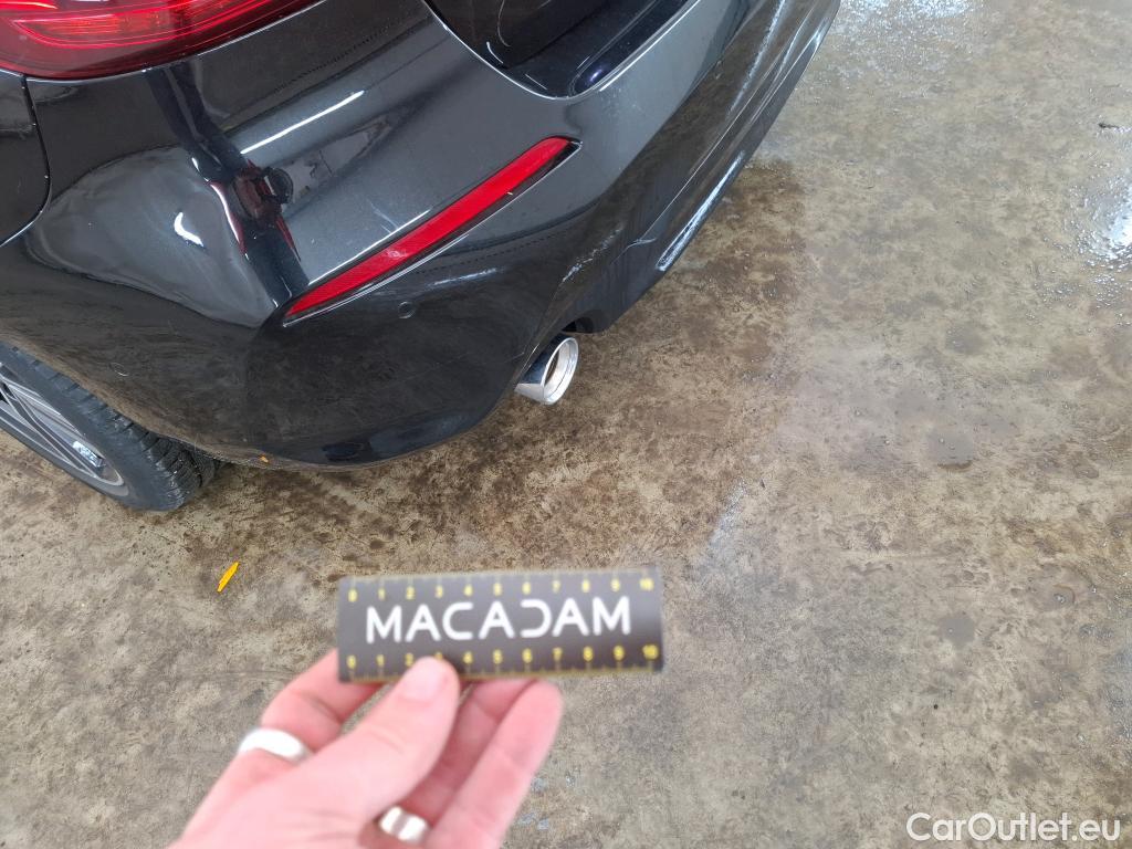  Bmw  Serie 1 BMW Série 1 / 2019 / 5P / Berline 116i Business Design #1