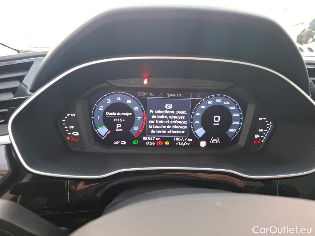  Audi  Q3 AUDI  / 2018 / 5P / SUV 45 TFSI E 245 S TRONIC BUSINESS LINE (ex L389) #14