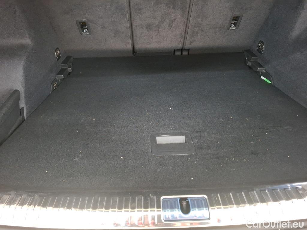  Audi  Q3 AUDI  / 2018 / 5P / SUV 35 TDI 150 S TRONIC S LINE #6