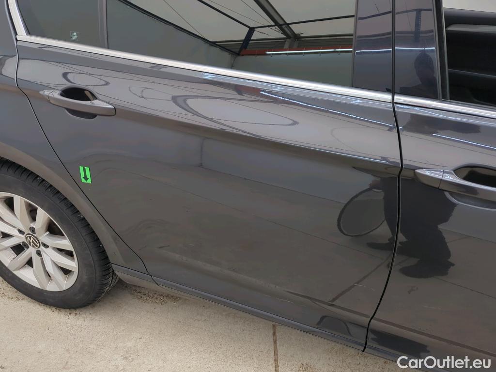  Volkswagen  Passat Comfortline 2.0 TDI DSG 150 CP #30