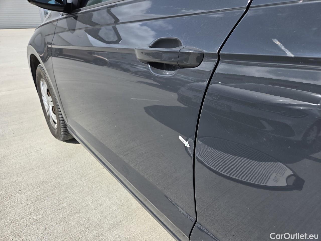  Volkswagen  Polo 1.0 80CP Trendline #1