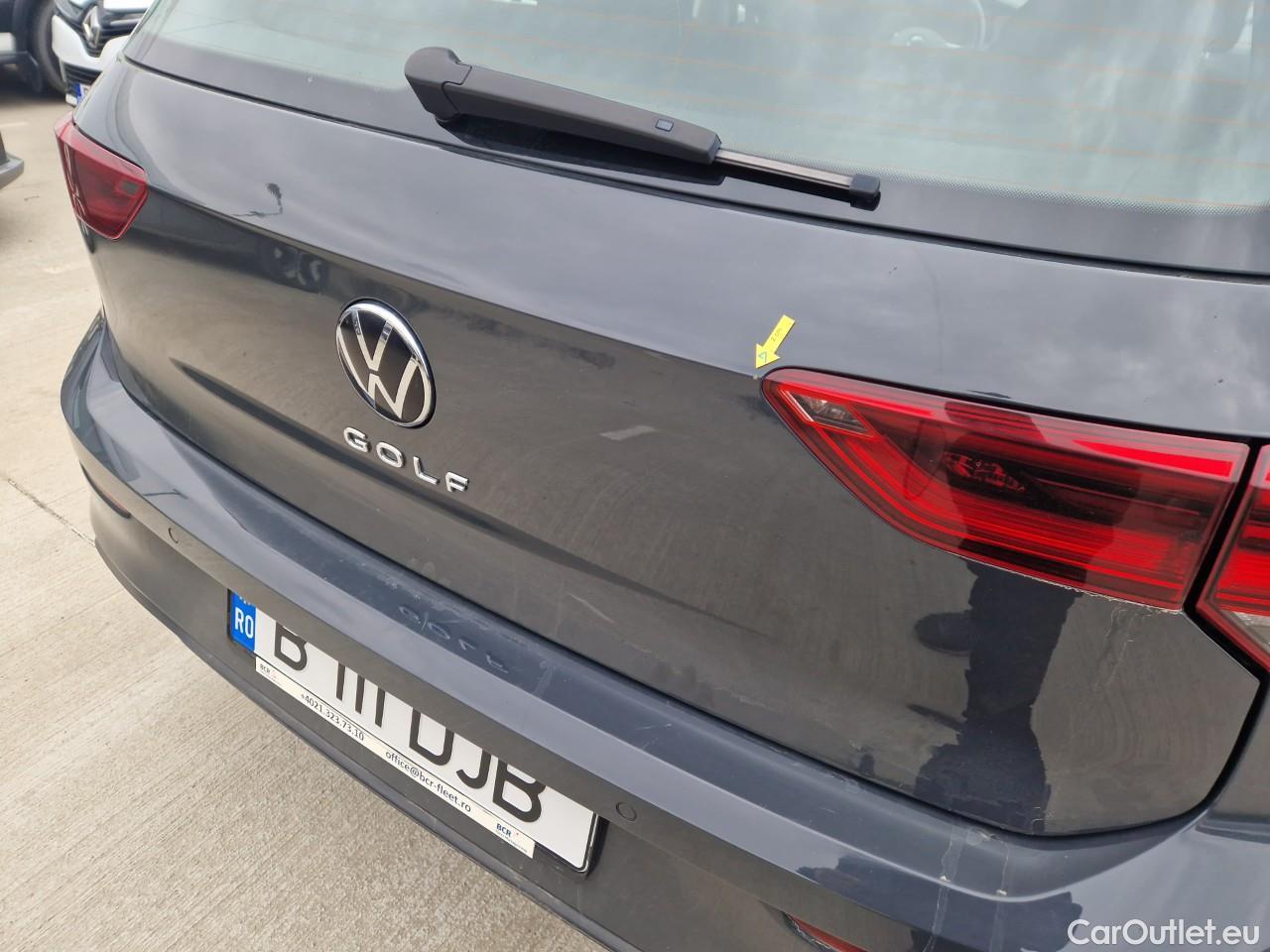  Volkswagen  Golf  Life 1.0 TSI #23