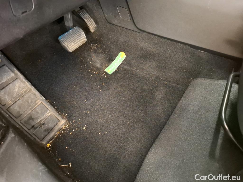  Ford  Kuga  Plug-In Hybrid Titanium 2.5 240CV BVA6 E6d #61