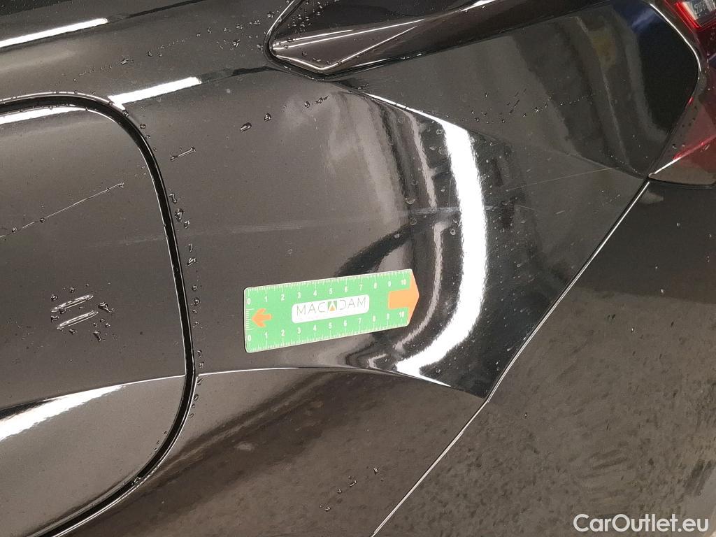  Citroen  C4 CITROEN  X / 2022 / 4P / Berline PureTech 130 S&S EAT8 Feel Pack #24