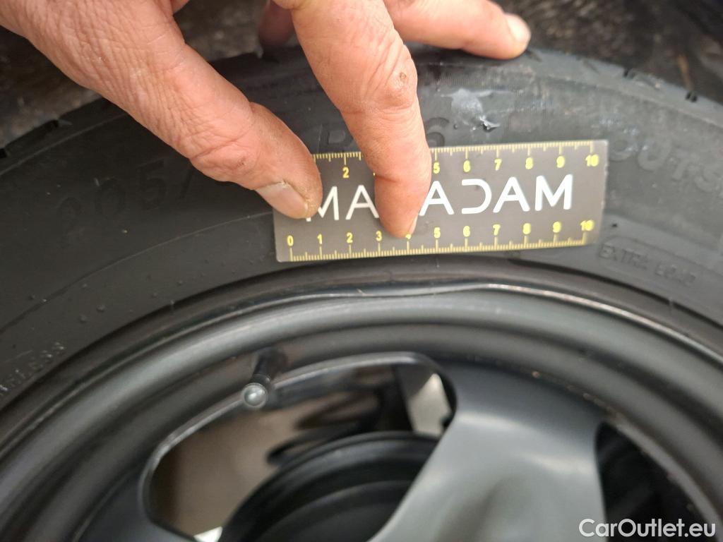  Citroen  C3 CITROEN  / 2020 / 5P / Berline PureTech 83 S&S BVM Feel Pack #23