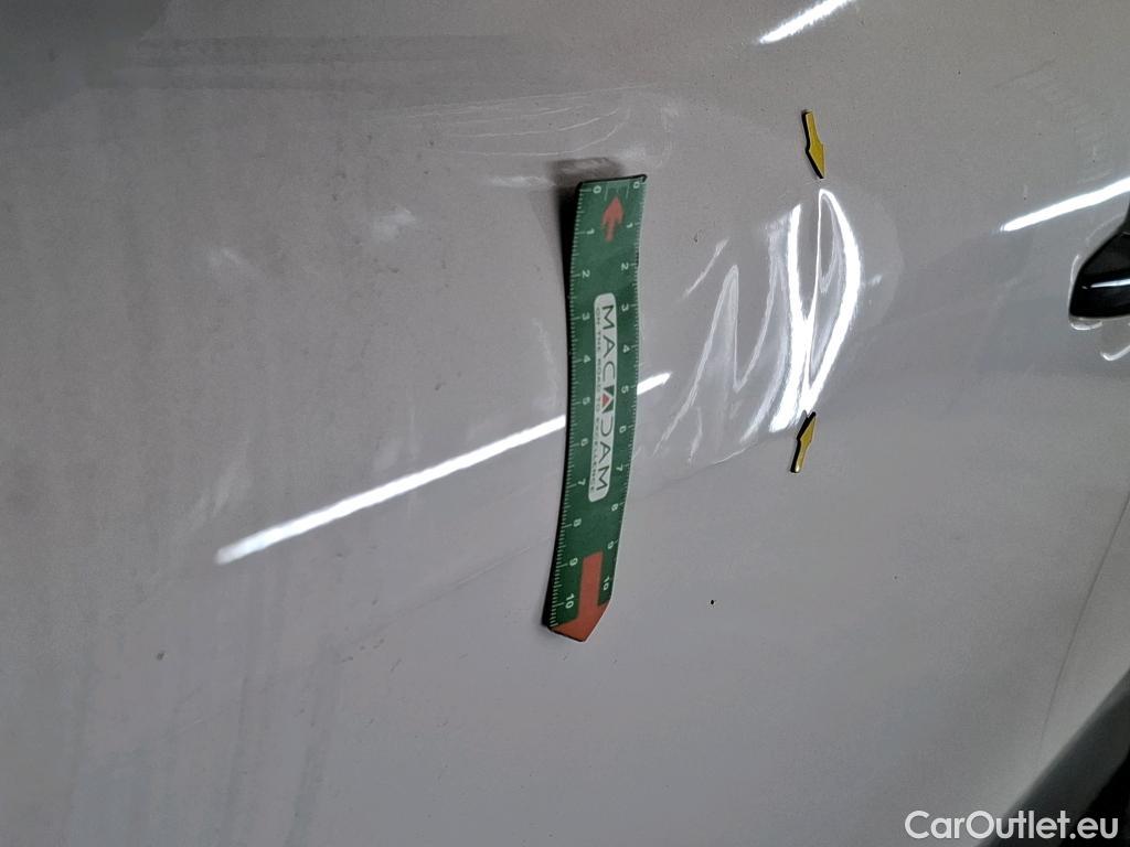  Citroen  C4 CITROEN  / 2020 / 5P / Berline BlueHDi 110 BVM6 Live Pack Business (Ex 655K) #7