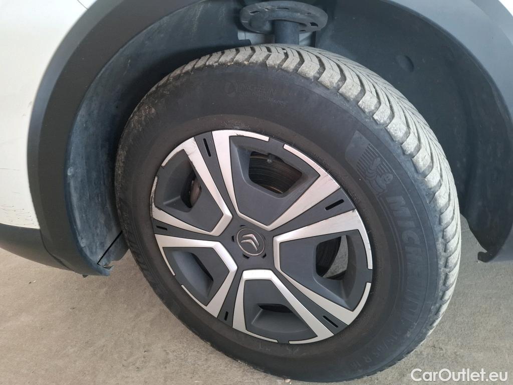  Citroen  C4 CITROEN  / 2020 / 5P / Berline BlueHDi 110 BVM6 Live Pack Business (Ex 655K) #39