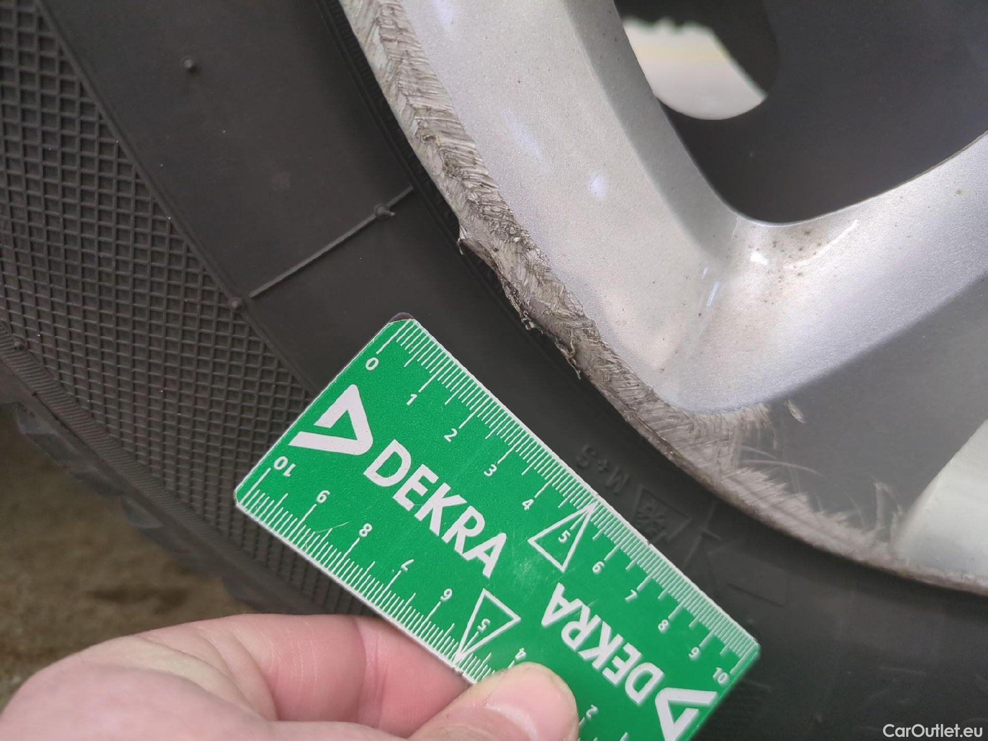  Citroen  C3  Feel Business 1.2 PureTech 80CV BVM5 E6dT #8