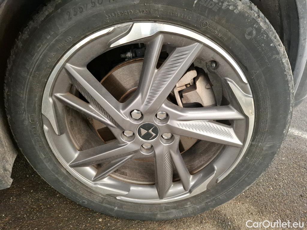  DS  DS7 DS DS 7 Crossback / 2017 / 5P / SUV E-TENSE 225 Business #24