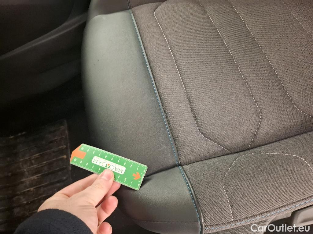  Citroen  C4 CITROEN  X / 2022 / 4P / Berline PureTech 130 S&S EAT8 Feel Pack #18