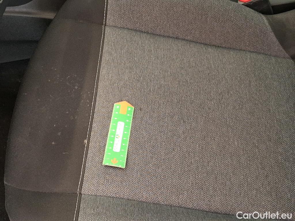  Citroen  C4 CITROEN  / 2020 / 5P / Berline BlueHDi 110 BVM6 Live Pack Business (Ex 655K) #51