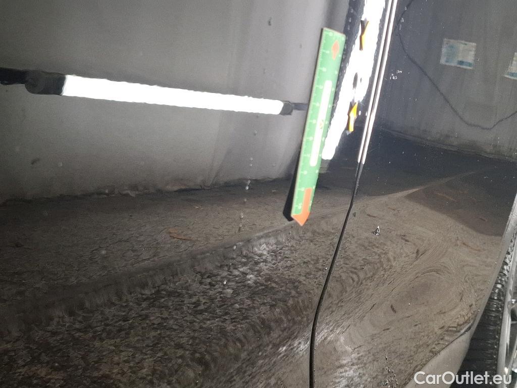  DS  DS7 DS DS 7 Crossback 2017 5P SUV ETENSE 225 PERFORMANCE Line #14