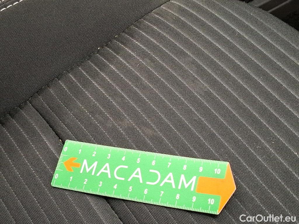  Ford  Kuga  Plug-In Hybrid Titanium 2.5 240CV BVA6 E6d #71