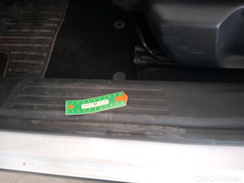  Citroen  C4 CITROEN  / 2020 / 5P / Berline BlueHDi 110 BVM6 Live Pack Business (Ex 655K) #33