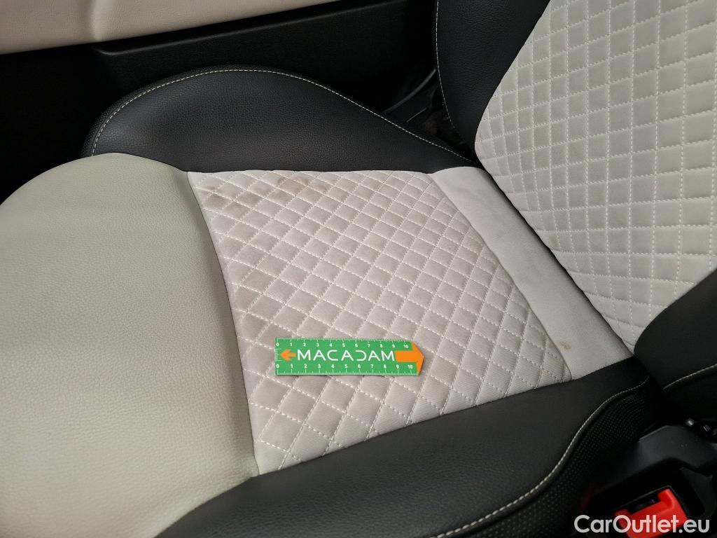  Fiat  500 FIAT  2015 3P Berline 10 70ch BSG Dolcevita #19