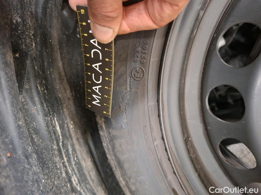  Citroen  C3 CITROEN  / 2020 / 5P / Berline PureTech 83 S&S BVM Feel Pack #27