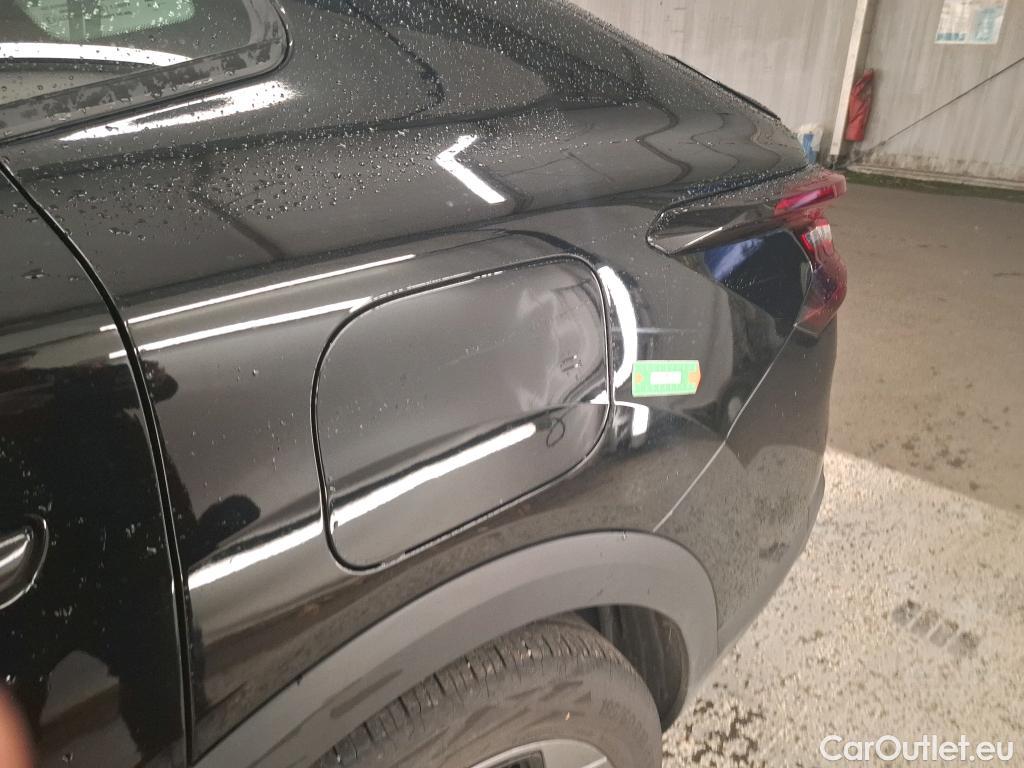  Citroen  C4 CITROEN  X / 2022 / 4P / Berline PureTech 130 S&S EAT8 Feel Pack #23