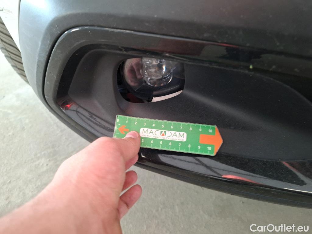  Citroen  C4 CITROEN  / 2020 / 5P / Berline BlueHDi 110 BVM6 Live Pack Business (Ex 655K) #38