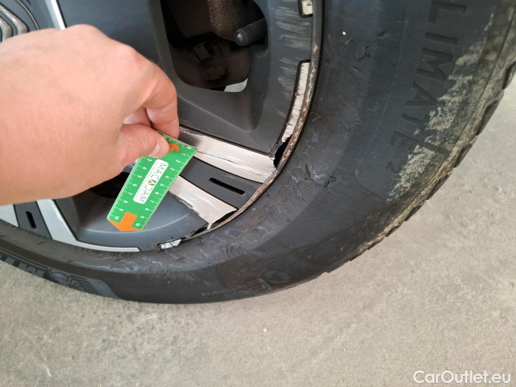  Citroen  C4 CITROEN  / 2020 / 5P / Berline BlueHDi 110 BVM6 Live Pack Business (Ex 655K) #44