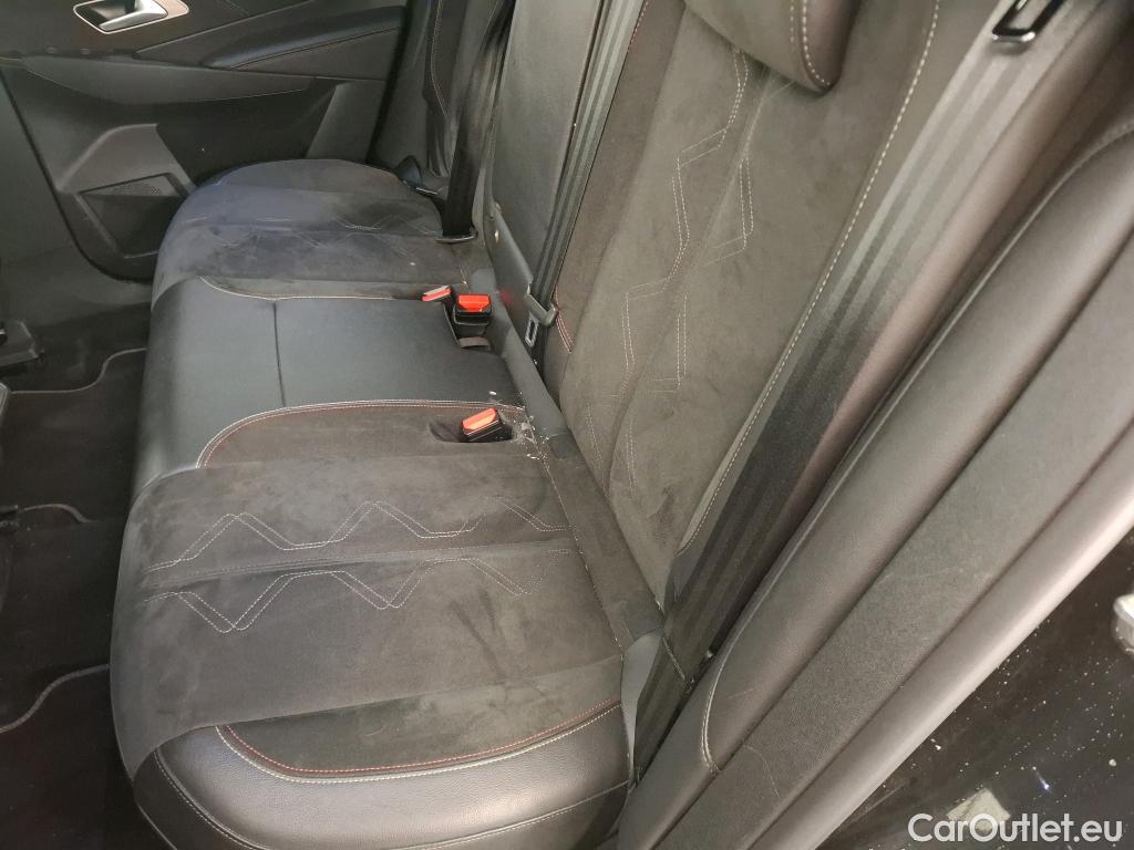  DS  DS7 DS DS 7 Crossback 2017 5P SUV ETENSE 225 PERFORMANCE Line #11