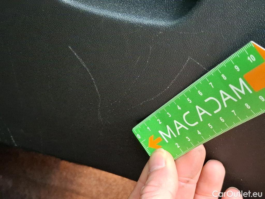  Peugeot  208  Allure Business 1.2 PureTech 110CV BVM6 E6dT #23