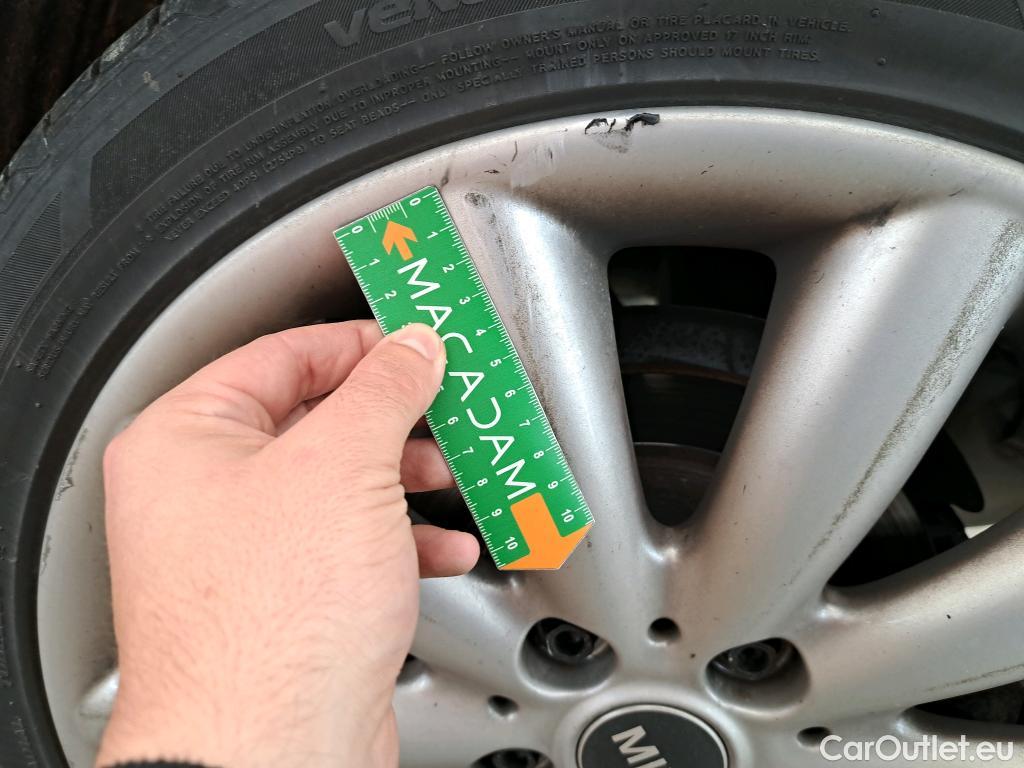  Mini  Mini   / 2014 / 5P / Berline Cooper Edition Greenwich 136 ch #32