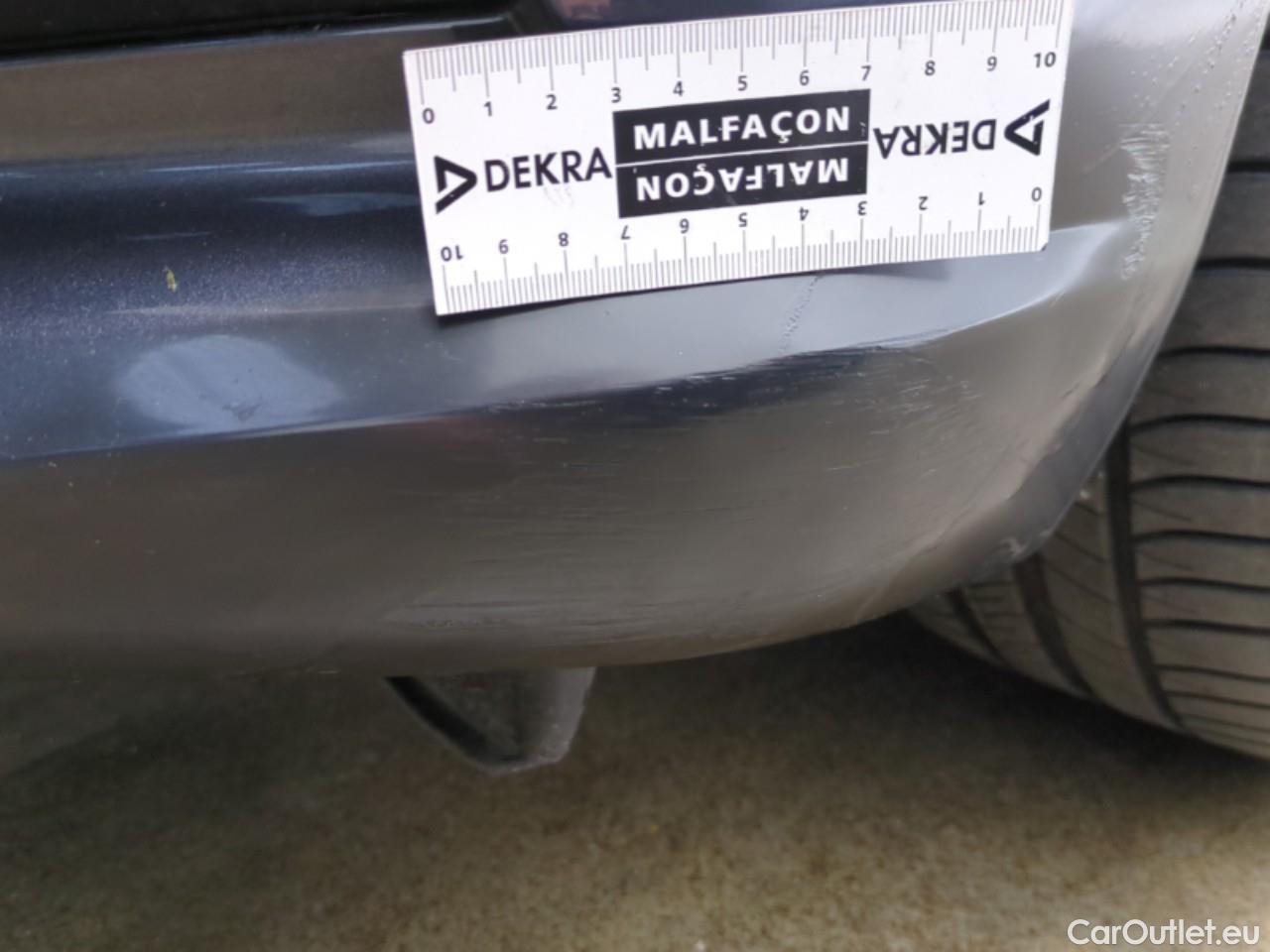  Nissan  Micra NISSAN  / 2016 / 5P / Berline IG-T 92 Business Edition #7