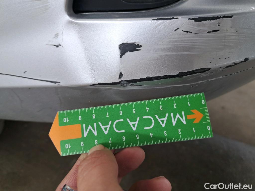  Land Rover  Discovery MG MG5 / 2022 / 5P / Break Luxury 61kWh #7