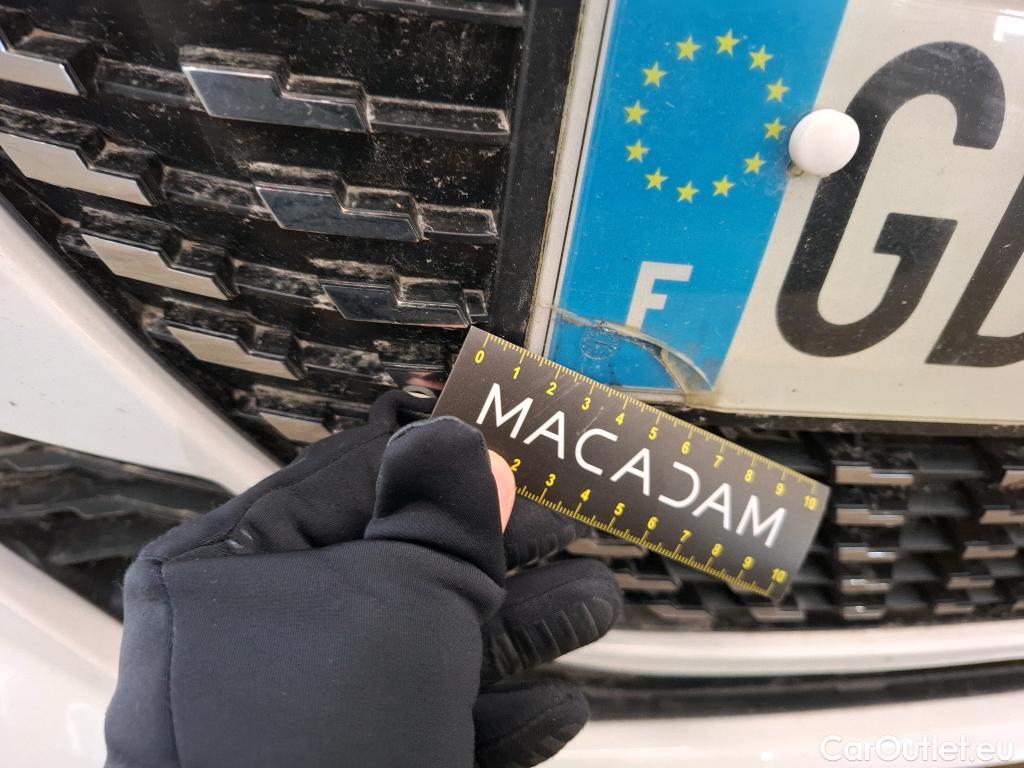  Peugeot  208  Allure Business 1.2 PureTech 100CV BVM6 E6d #2