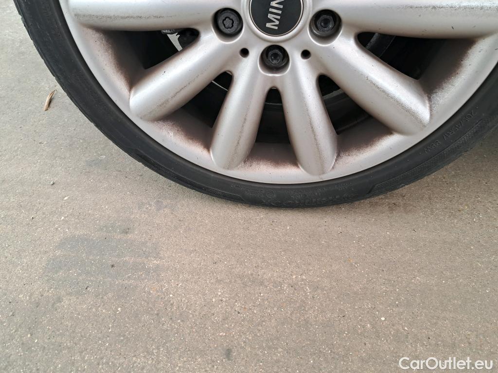  Mini  Mini   / 2014 / 5P / Berline Cooper Edition Greenwich 136 ch #46