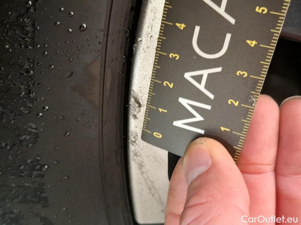  Nissan  Qashqai NISSAN  / 2021 / 5P / Crossover 1.3 MHEV 158ch Xtronic N-Style(SP) #5