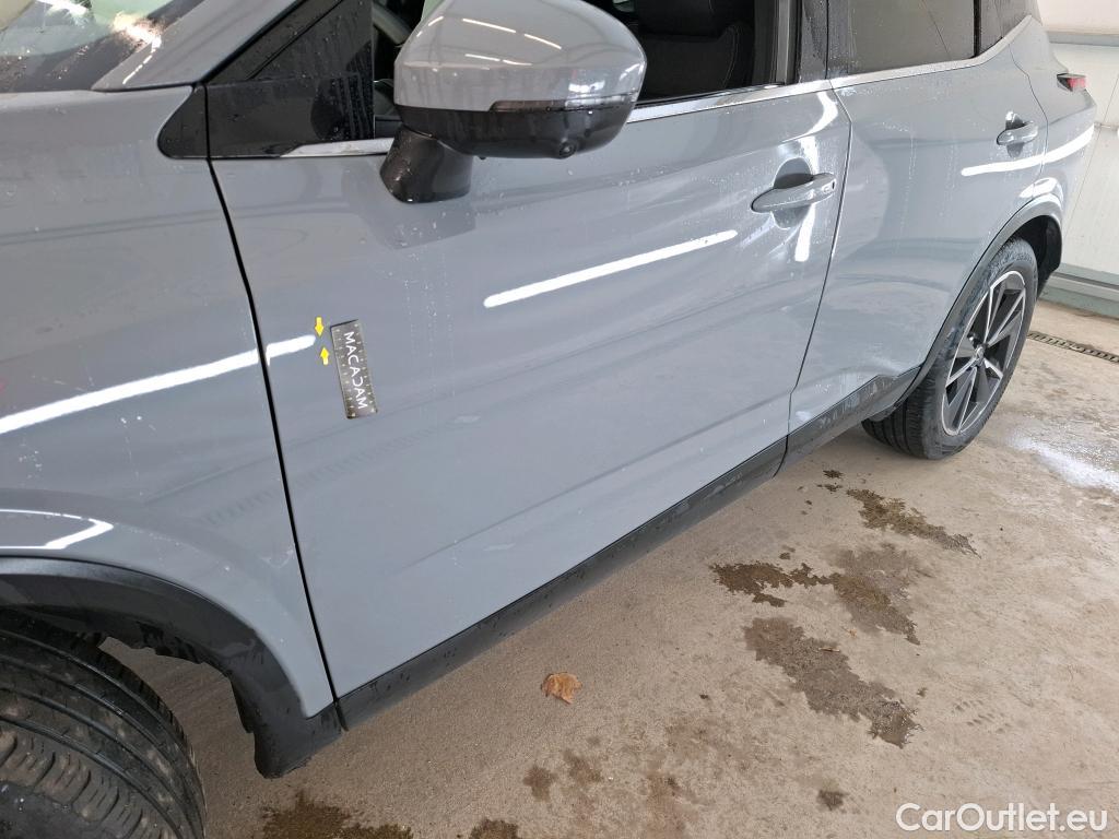  Nissan  Qashqai NISSAN  / 2021 / 5P / Crossover 1.3 MHEV 158ch Xtronic N-Style(SP) #6