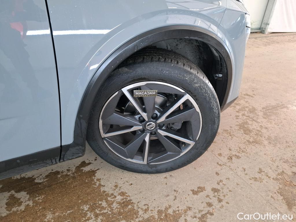  Nissan  Qashqai NISSAN  / 2021 / 5P / Crossover 1.3 MHEV 158ch Xtronic N-Style(SP) #3